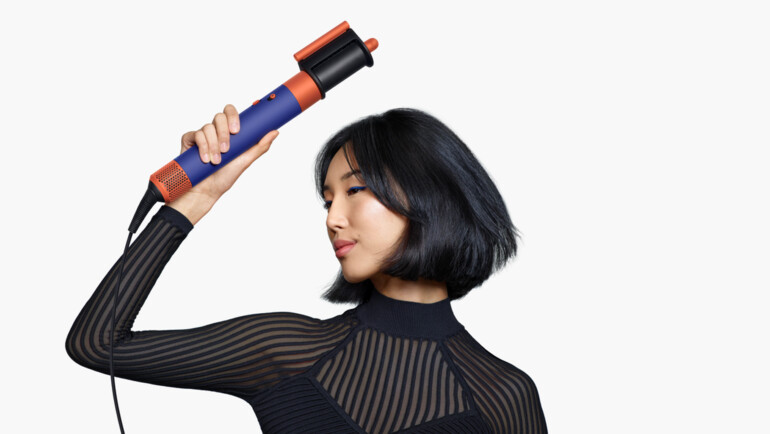 Dyson lanza su primer dispositivo con Bluetooth, el multiestilizador y secadora Dyson Airwrap i.d.™ 