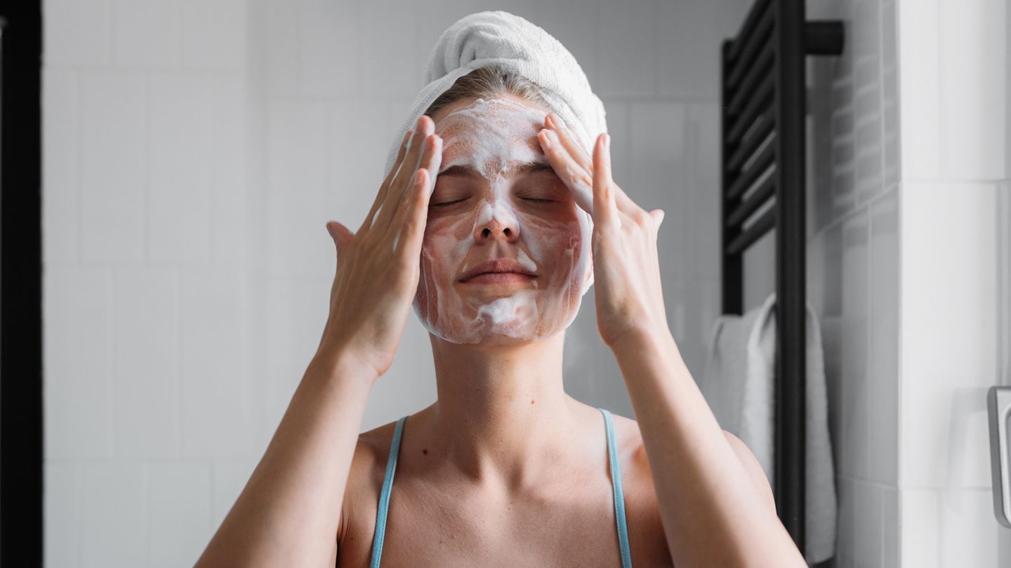 El Secreto Mejor Guardado para una Piel Radiante: Revision Skincare by Need Beauty