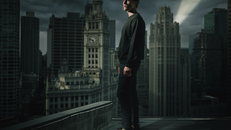 Cat Footwear y Batman se unen para presentar una nueva línea de calzado inspirada en Gotham