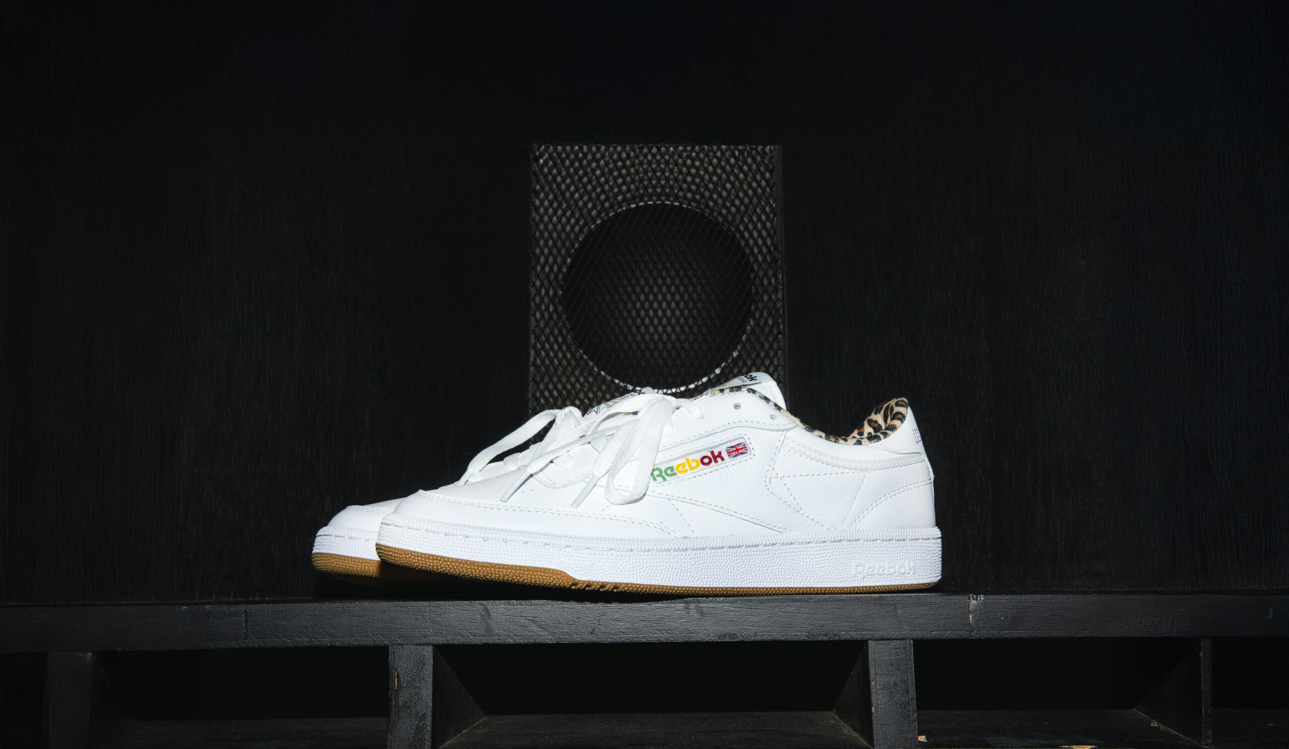 Reebok y WACKO MARIA revolucionan su icónica silueta con una colaboración salvaje y audaz