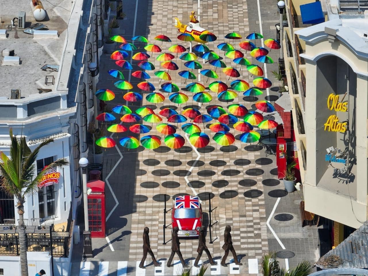 ¿Sabías que en Mazatlán hay un callejón dedicado a los Beatles?